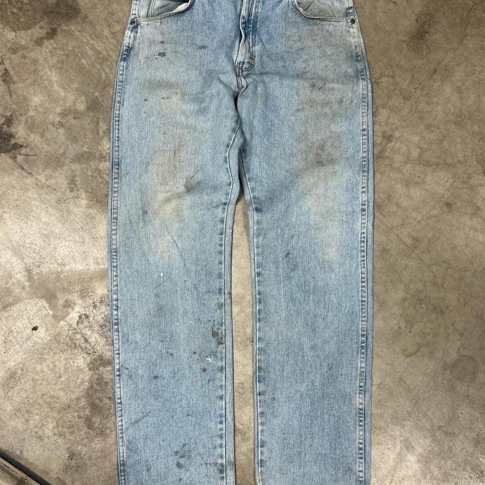 Wrangler Light Wash Straight Jeans